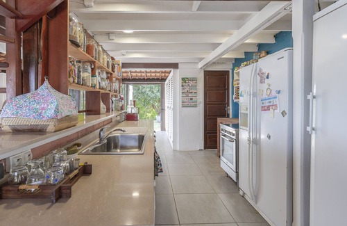 Le Francois House | Experience Maison d'Ô Pointe Thalémont with Pool & Sea Views