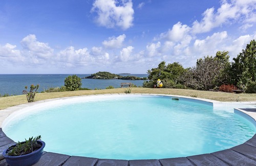Le Francois House | Experience Maison d'Ô Pointe Thalémont with Pool & Sea Views
