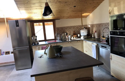 Vallouise-Pelvoux House | Cozy Maison D'altitude with Valley Views and Family-Friendly Amenities
