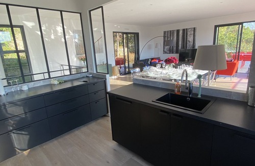 Les Molieres-Sud Villa | Elegant Maison d'Architecte in Dordogne Valley with Pool