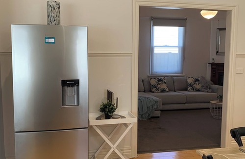 Nerrina House | Maison d'Aurum A Pet Friendly and Family Friendly Heritage house