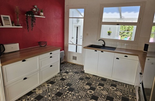 Talmont-Saint-Hilaire House | Discover Maison de vacances en village ostréicole with Ocean Views