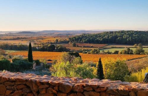 Cazouls-les-Beziers Apartment | Idyllic Retreat at Maison d'hôtes Les Oliviers - 4 Stars