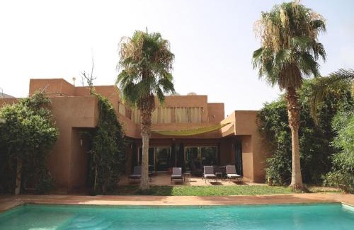 Zaouia Sidi Abdallah Ben Sassi House | Enchanting Maison d'Hôtes in Marrakech with Ocean Views