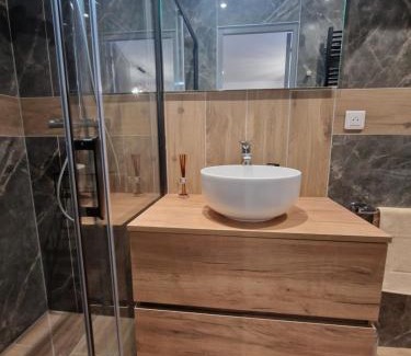 Quartier Centre Ville Apartment | Top-Rated Maison d'hôtes with 3 Apartments & Studio
