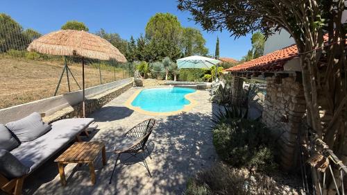 Calas Bed & Breakfast | Top-Rated Chambre d'hotes Cabries with Pool & Family Amenities