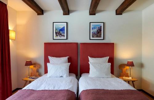 Chateau-d'Oex Hotel | Ermitage: Pet-Friendly Retreat with Hot Tub & Breakfast
