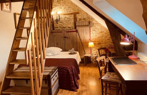 Chantepie House | Guest Rated 10/10: Experience the Manoir de la Haute Pilais
