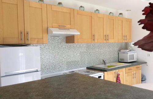 Saint-Julien-l'Ars House | Beautiful Maison d'Hôtes with Child-Friendly Amenities