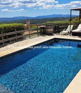 Puyloubier House | Discover Maison d'hôtes la Garenne: 9.7/10 & Oceanfront Bliss