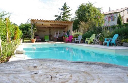 Cliousclat House | Discover Maison d'Hôtes Lou Cliou: Oceanfront Retreat