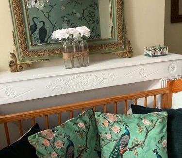 Saint-Symphorien Bed & Breakfast | Elegant Maison d'Hôtes Martineau with Pool & 9/10 Rating