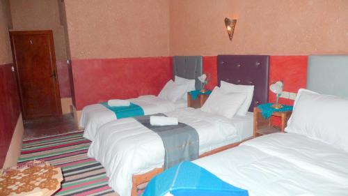 Ait Benhaddou Bed & Breakfast | Cozy Maison d'Hôtes Nouflla: Pet-Friendly Retreat Awaits