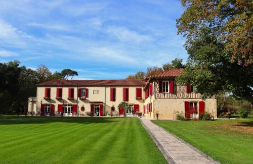 Mirande Bed & Breakfast | Experience Maison D'hôtes Sainte-Marie: 4-Star Oceanfront Retreat