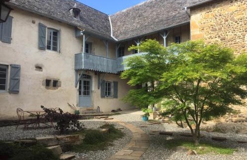 Ledeuix Bed & Breakfast | Oceanfront Bliss at Maison D'Orride - Rated 9.7/10