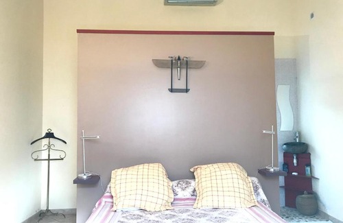Puicheric House | Cozy Maison with Terrace & WiFi in Puicheric