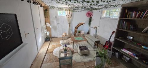 Longeves House | Relax and Unwind at Maison Damour with Pool & Hot Tub
