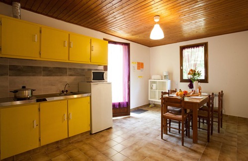 Calviac-en-Perigord House | Charming Maison in Picturesque Village Near Sarlat