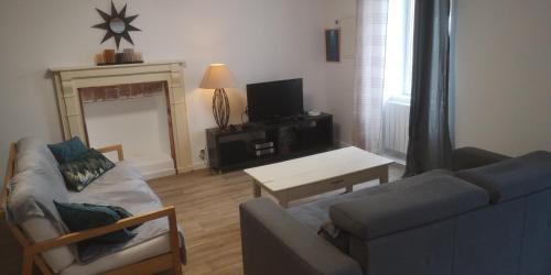 La Vraie-Croix House | Discover the Cozy MAISON in Vraie-Croix Village