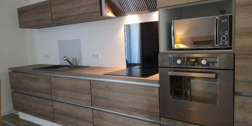 La Vraie-Croix House | Discover the Cozy MAISON in Vraie-Croix Village