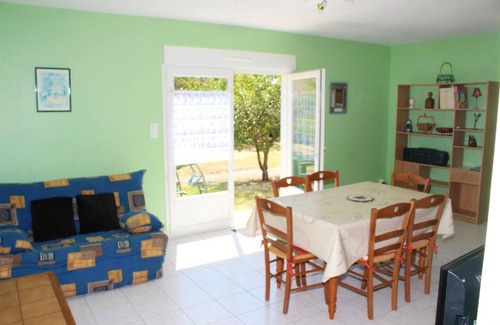 Les Moutiers-en-Retz House | Cozy 2-Bedroom Maison with Garden and WiFi in Les Moutiers