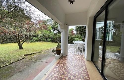 Pyla-sur-Mer Villa | Cozy Maison with Garden Steps from the Beach in Pyla