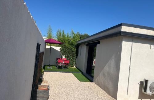 Orange House | Cozy Maison with Garden for Families - Rated 10/10