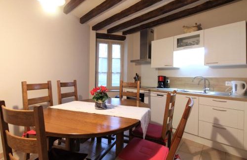 Le Vieil-Bauge House | Cozy Maison de Bourg with Private Courtyard Near Zoo