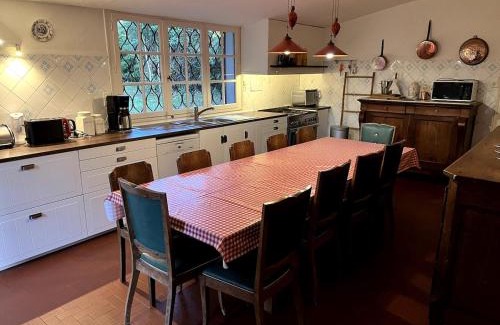 Gavarret-sur-Aulouste House | Idyllic Country House with Large Lake and Lush Park