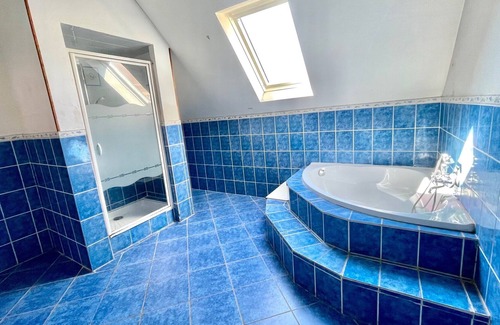Jouarre House | Charming Maison de Campagne: Ideal for Disney Adventures