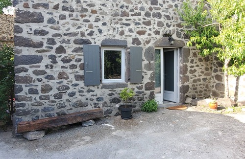 Darbres House | Relaxing Maison de Campagne Ardéchoise with Spa Retreat