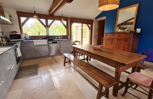 Issendolus House | Charming Maison de campagne au Touleyrou: Family-Friendly Retreat
