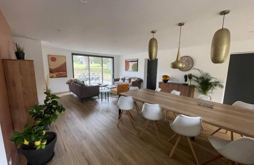 Treillieres Bed & Breakfast | Elegant Suites at Maison de Campagne near Nantes