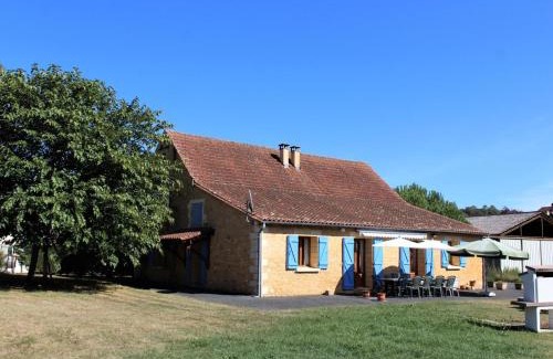 Calviac-en-Perigord House | Family-Friendly Maison de Campagne Near Sarlat with Garden