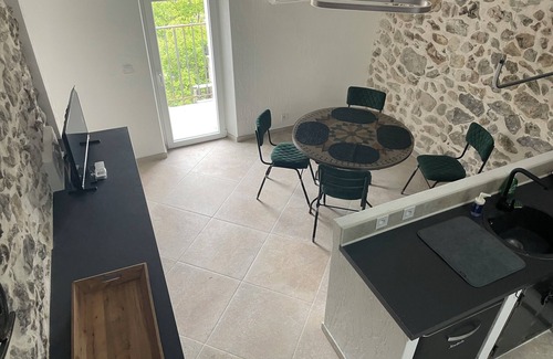 La Foux House | Discover Maison de Caractère: Pet-Friendly Retreat Awaits