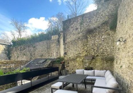 Auray House | Discover Maison de caractère ST GOUSTAN: 4-Star Retreat