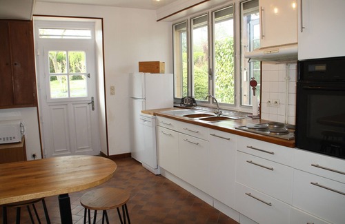 Cuncy-les-Varzy House | Cozy Maison de Charme in a Tranquil Green Oasis