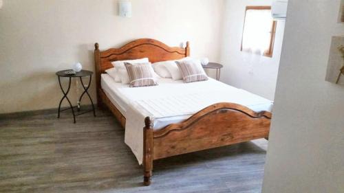 Merindol House | Enchanting Maison de Charme in Merindol with Garden Oasis