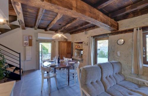 Taxat-Senat House | Cozy Gîte Taxat-Senat: Family & Pet-Friendly Retreat
