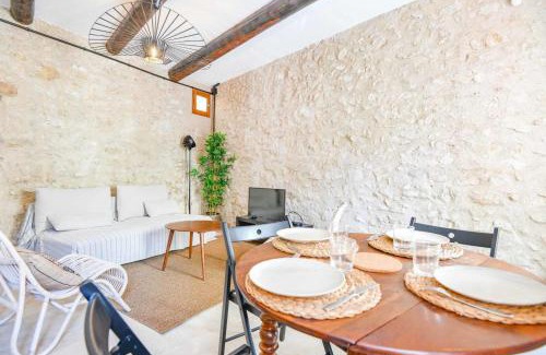 Vauban House | Stylish Maison de Charme Near Vieux Port, Family-Friendly