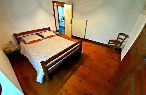 Cubelles House | Family-Friendly Home with Garden in Cubelles - Rated 10/10