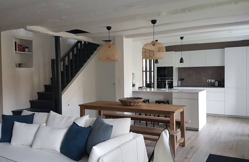 Plouharnel House | Quaint Maison de Charme in Plouharnel's Historic Center