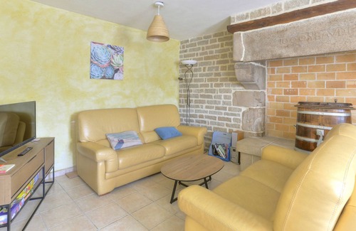 Tremeur House | Guest Rated 10/10: Maison DE Charme LE Clairay Awaits