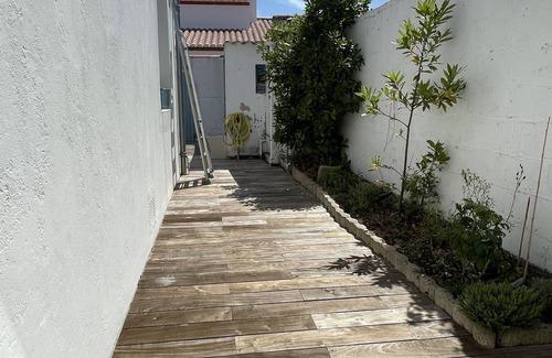 L'Epine House | Charming Maison de Charme Near the Beach on Noirmoutier