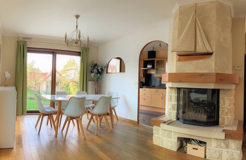 Bievres Villa | Tranquil Maison de Charme Near Paris with Pool & Gym