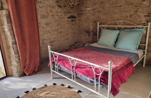Casamozza House | Welcoming Maison de charme Vescovato: Pet & Child Friendly