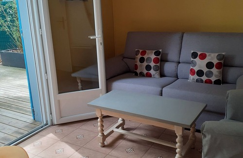 Saint-Brevin-les-Pins House | Cozy Maison de Vacances Near Beach with Family-Friendly Amenities