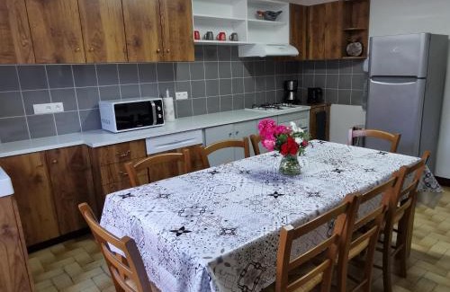 Saint-Just-pres-Brioude House | Family-Friendly Maison de Caractère with Garden Near Brioude