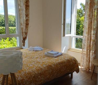 Saint-Marc Apartment | Elegant Maison de Kerangall: 4-Star Family-Friendly Retreat