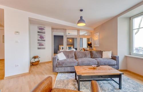 Mulhouse Apartment | Pet-Friendly Retreat at Maison de l'Arsenal - 8.9/10 Rating